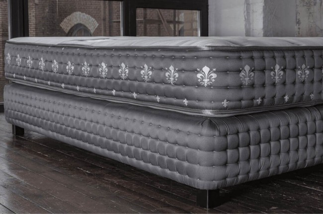 Чехол Villaricca (Вилларикка)